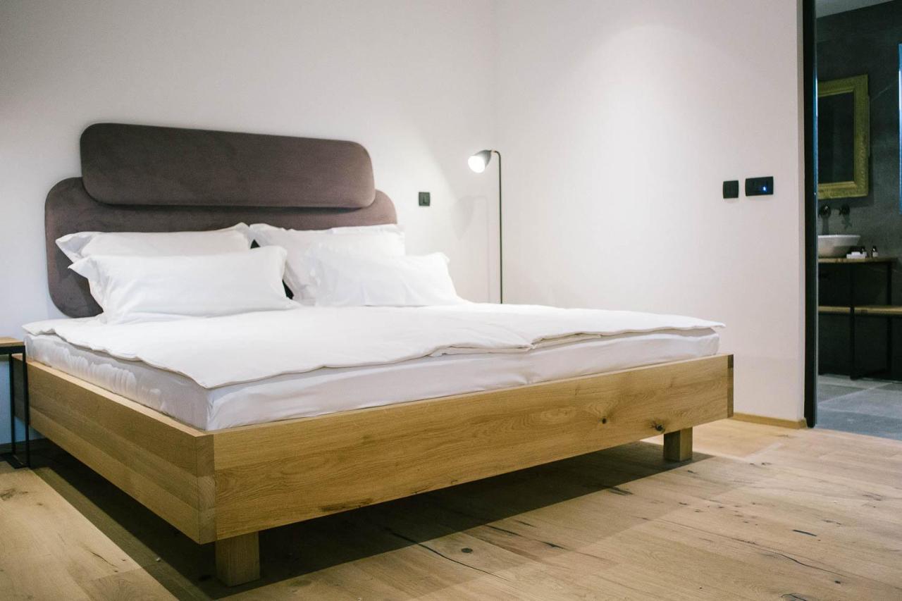 Vault Hotel